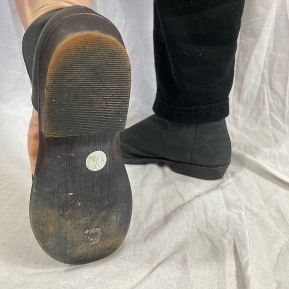 Black leather sandal - Picture 4 of 5